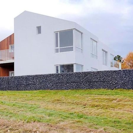 Modern Luxury Apartment - Ocean & Mountain Views Reykjavik Exterior photo